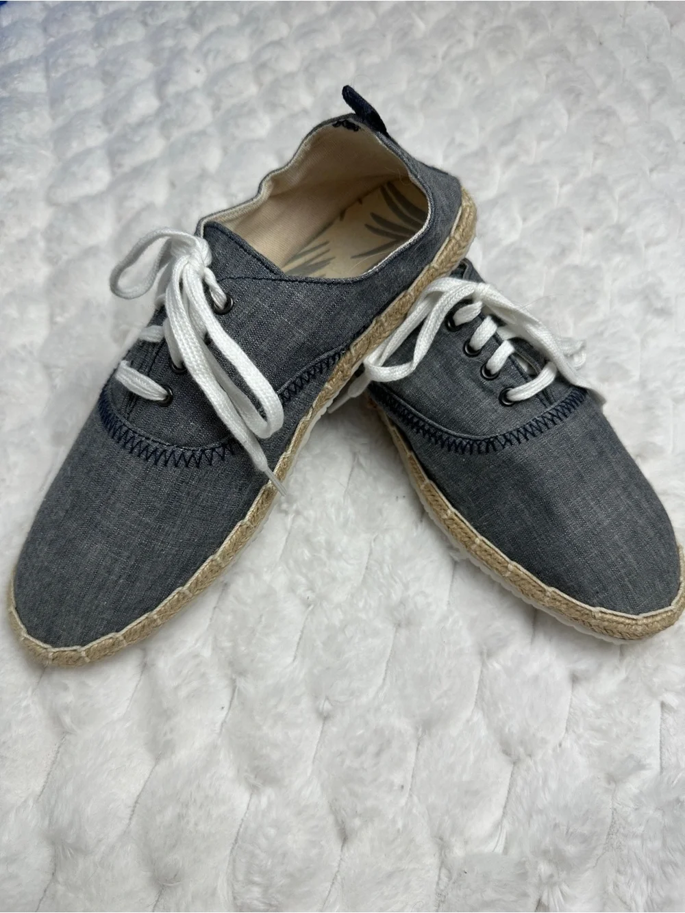 H&M Women's Navy Chambray Canvas Espadrille Lace-Up Sneakers Size 9.5